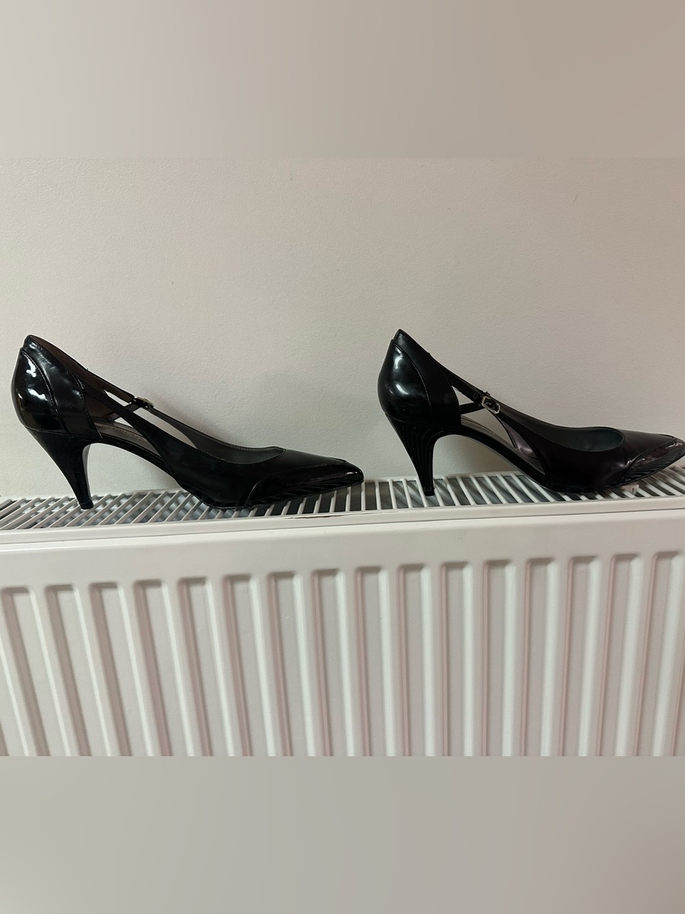 Via Spiga Black Patent Leather Slingback Pumps